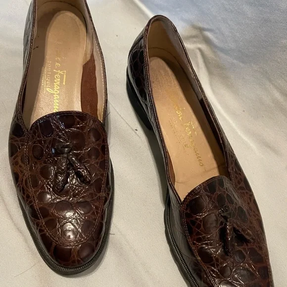 Salvatore Ferragamo Brown Croc-Embossed Loafers - Picture 2 of 6